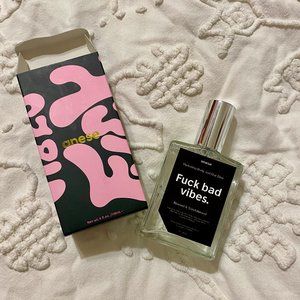 Anese Almond & Sandalwood spray